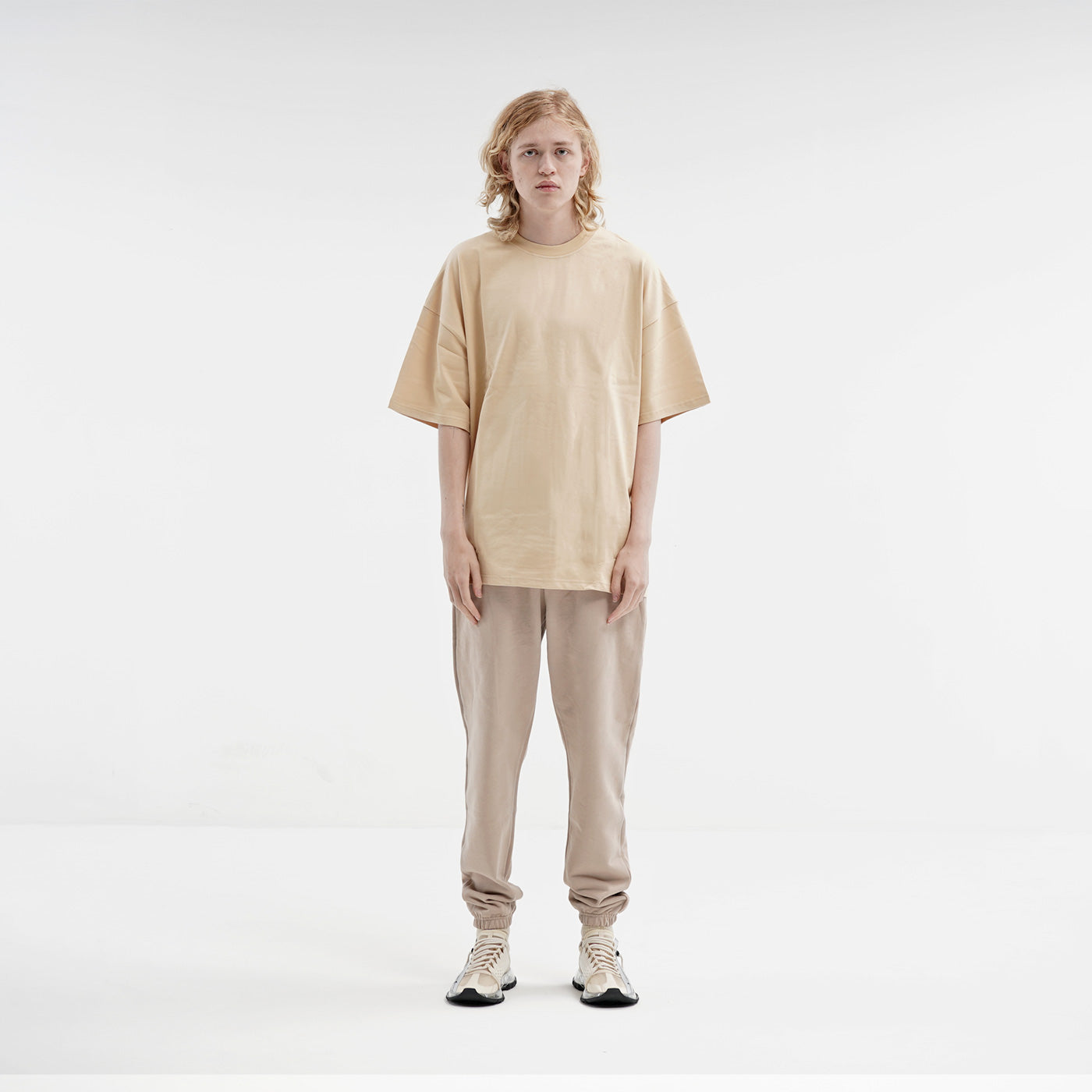 ULTRA-LUXUS-T-SHIRT – KHAKI