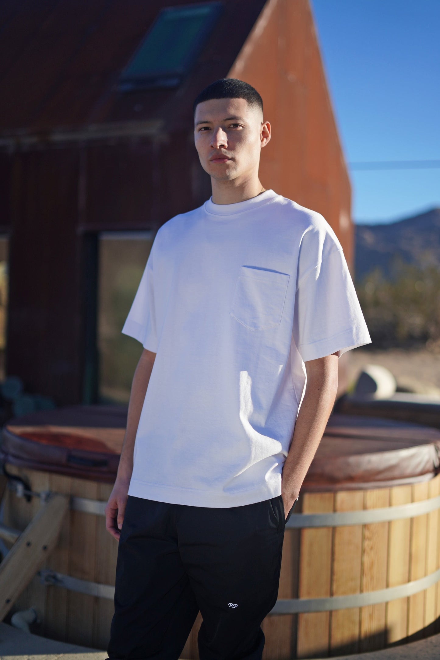 CLASSIC POCKET TEE - WHITE