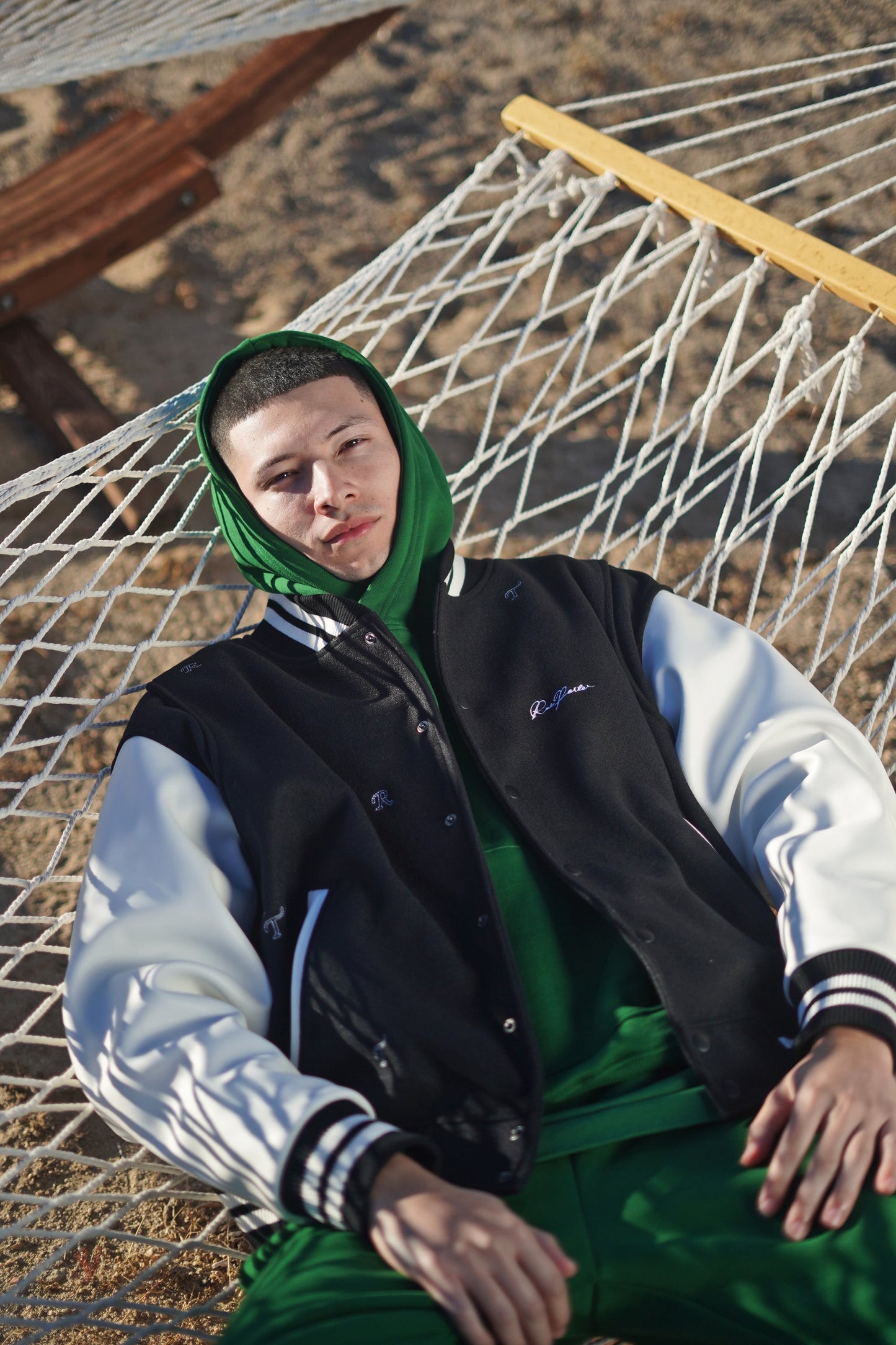 RTW SIGNATURE HOODIE – KIEFER