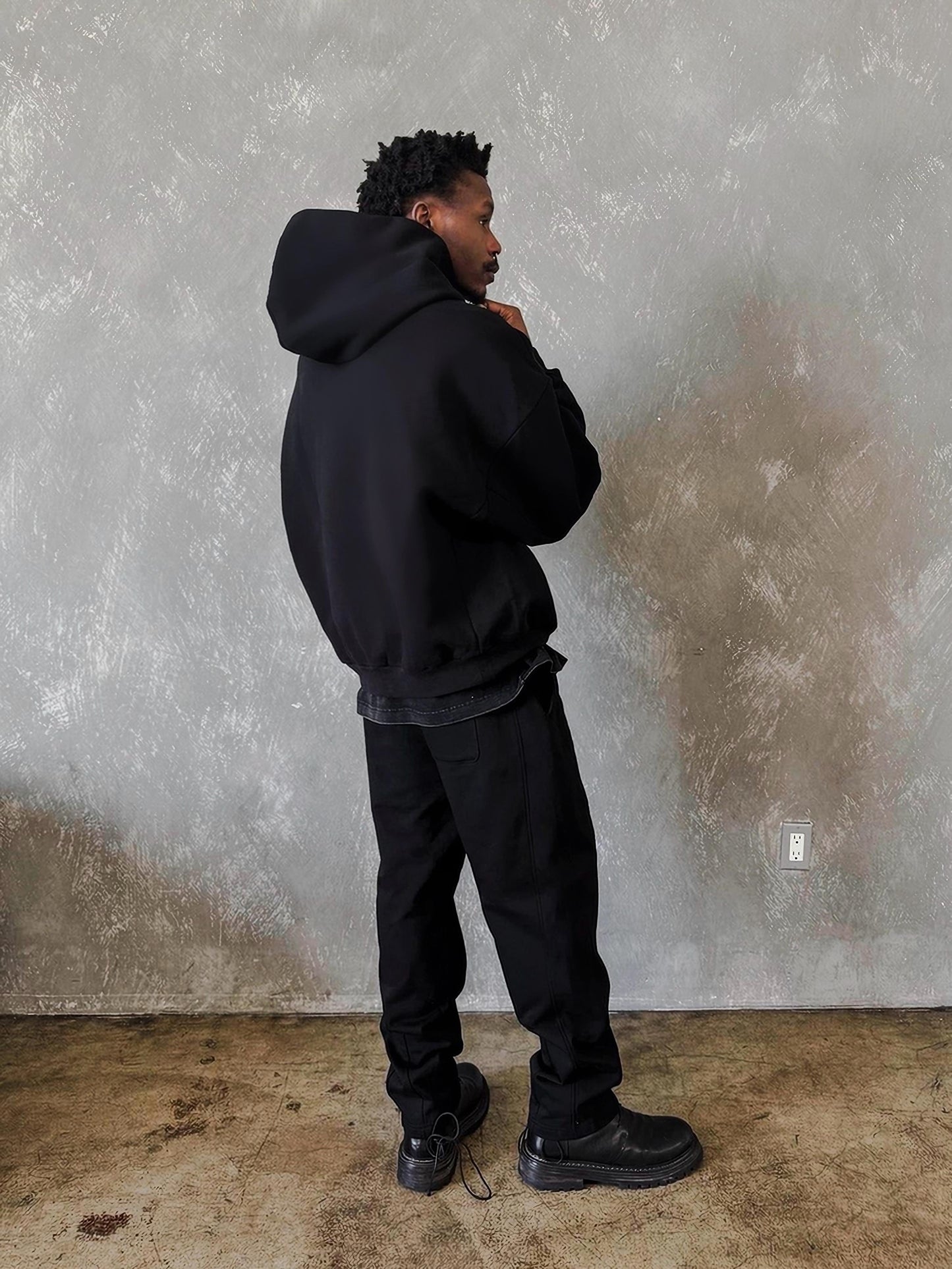 (PREORDER) MADE IN ITALY | TIER-ONE PRIMEWEIGHT DESIGNER HOODIE - NOIR