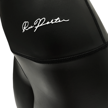 VEGAN LEATHER HIGH-WAIST BIKER SHORT 7" - BLACK
