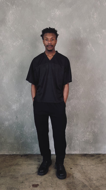 MADE IN ITALY | CROPPED MESH PRACTICE JERSEY - BLACK [MIT-M1]